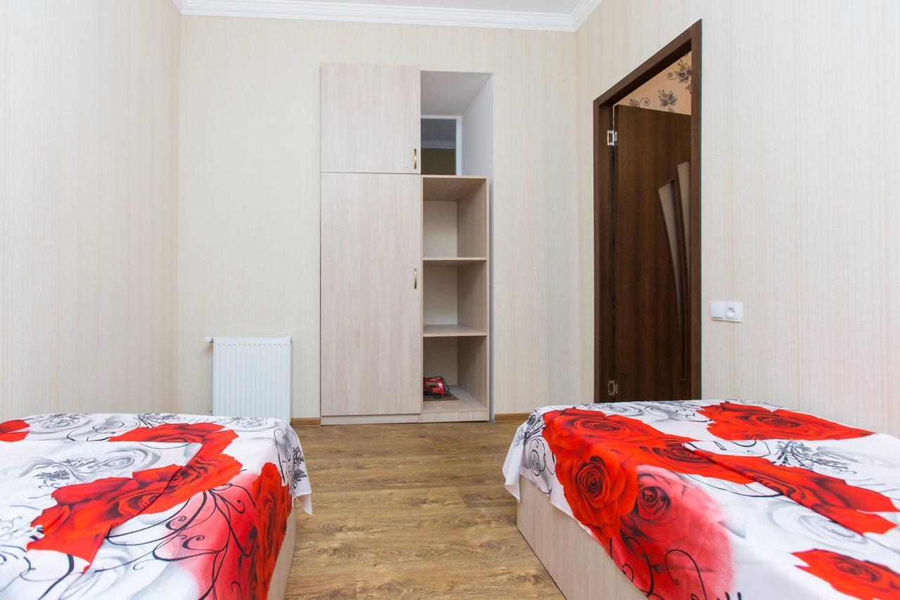 Natali Apartment Tbilisi Esterno foto