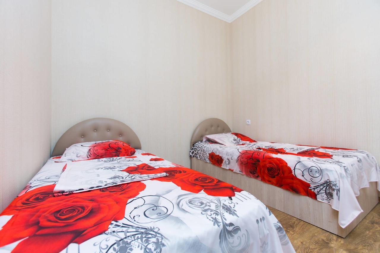 Natali Apartment Tbilisi Esterno foto